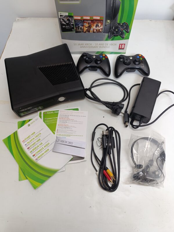 Console Slim 250Go noire - Afbeelding 4