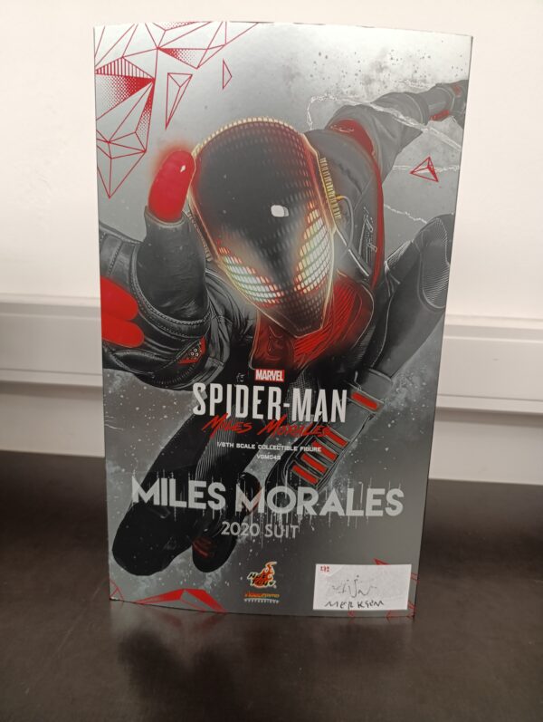 Hot Toys VGM49 Marvel's Spider-Man Miles Morales